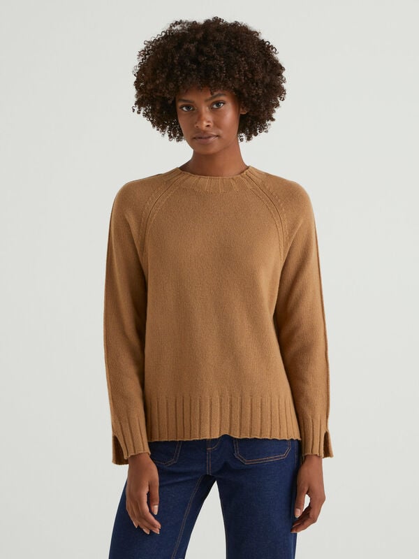 Ribbed knit sweater Women