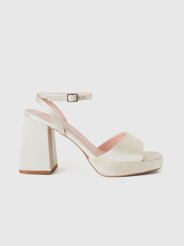 White sandals in satin with heel and platform Women