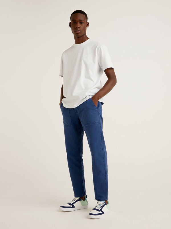 Trousers in recycled cotton Men