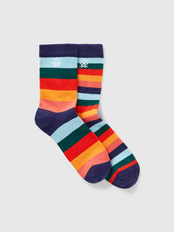 Un par de calcetines Mix & Match Niño