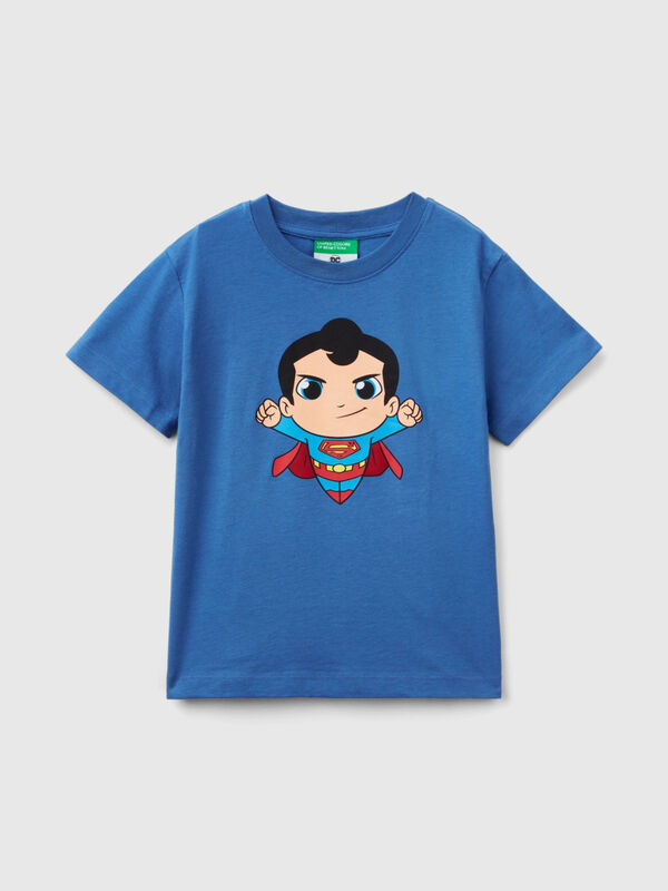 Camiseta ©&™ DC Comics Superman azul Niño