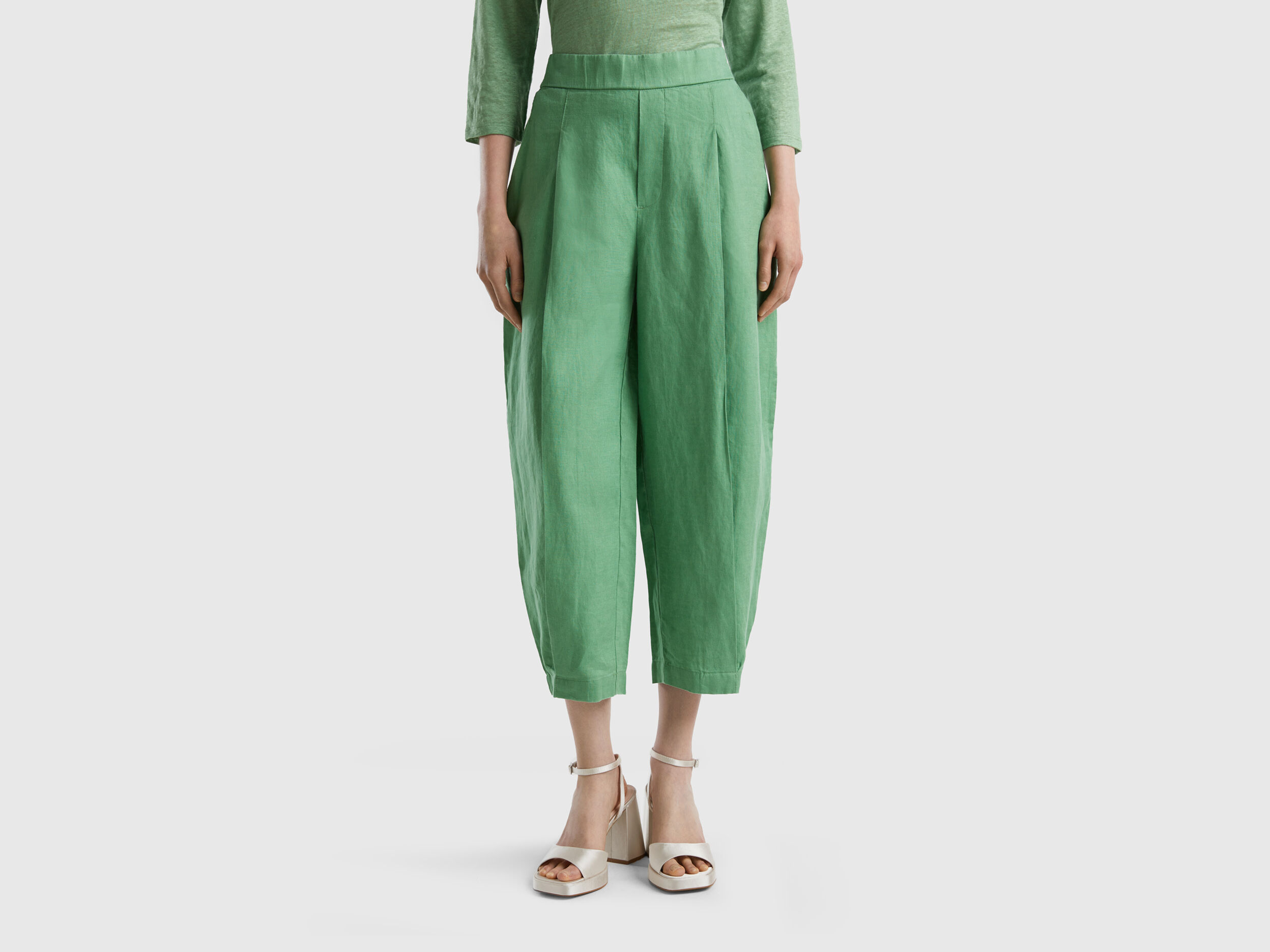 Pantaloni on sale lino benetton