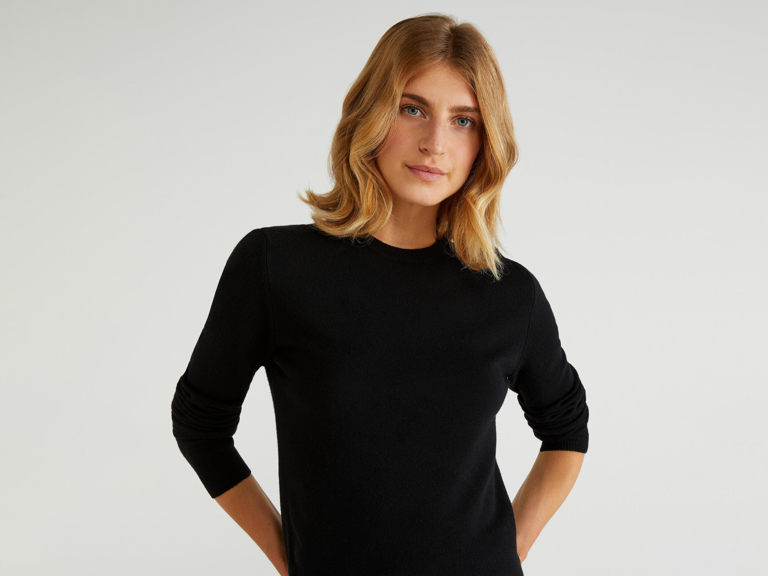 benetton crew neck jumper