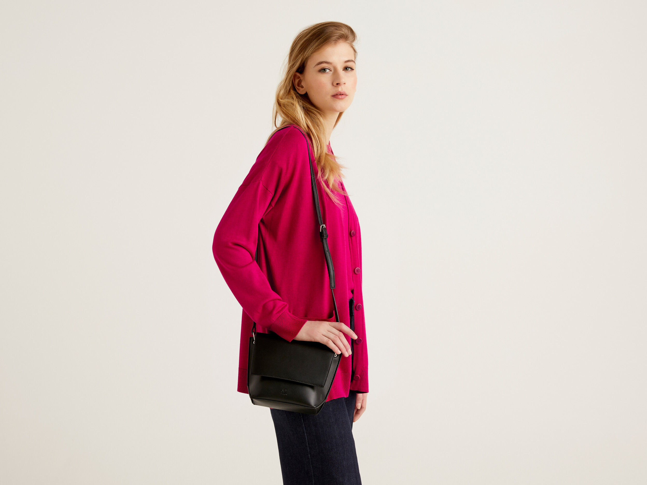 Marasm small best sale crossbody bag