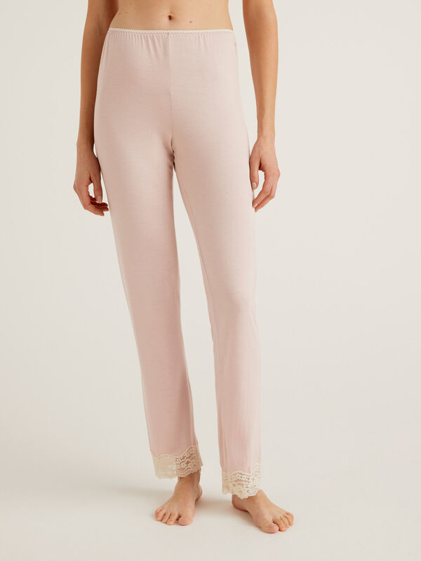 Trousers with lace details Women