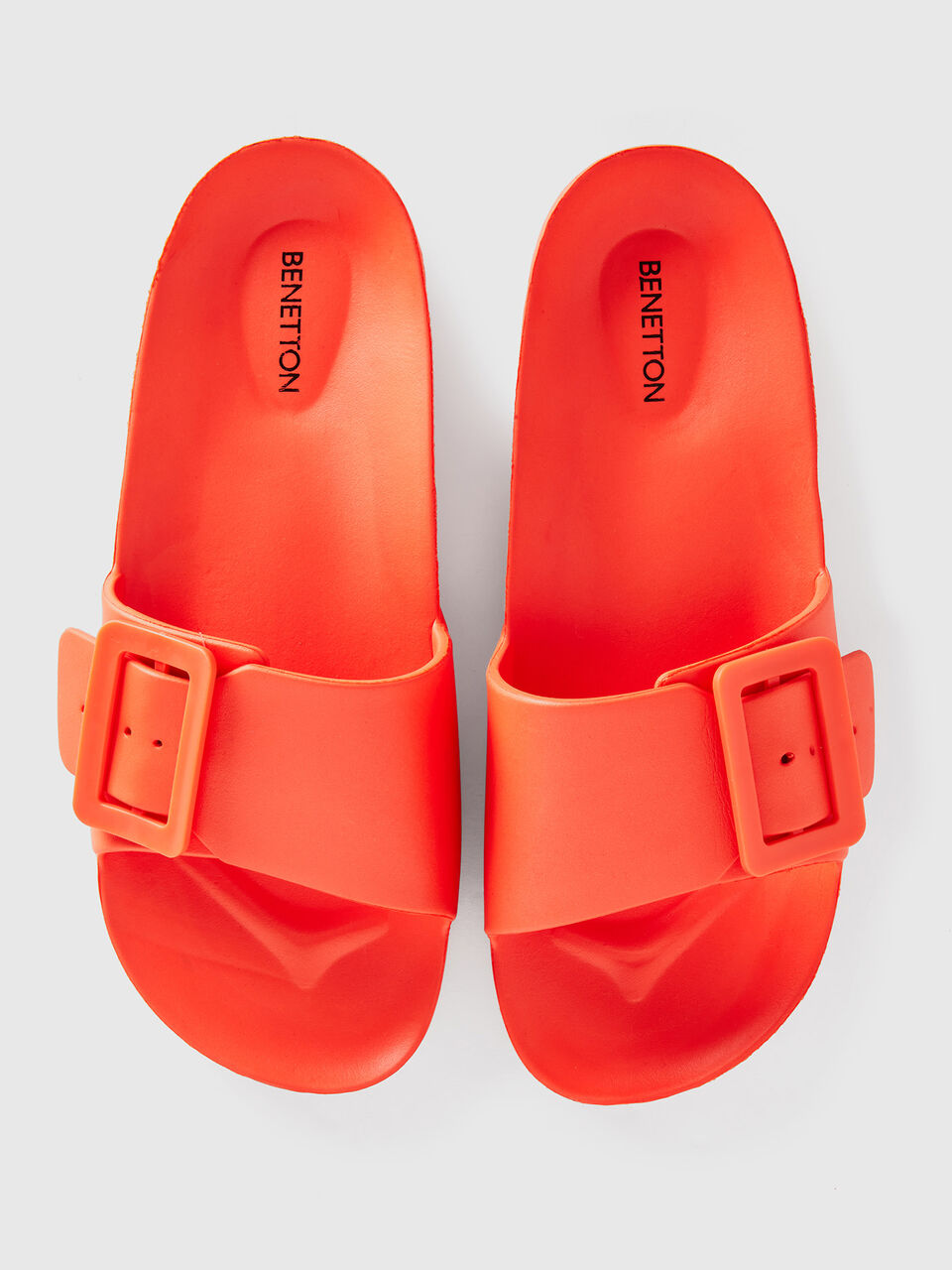 benetton slippers