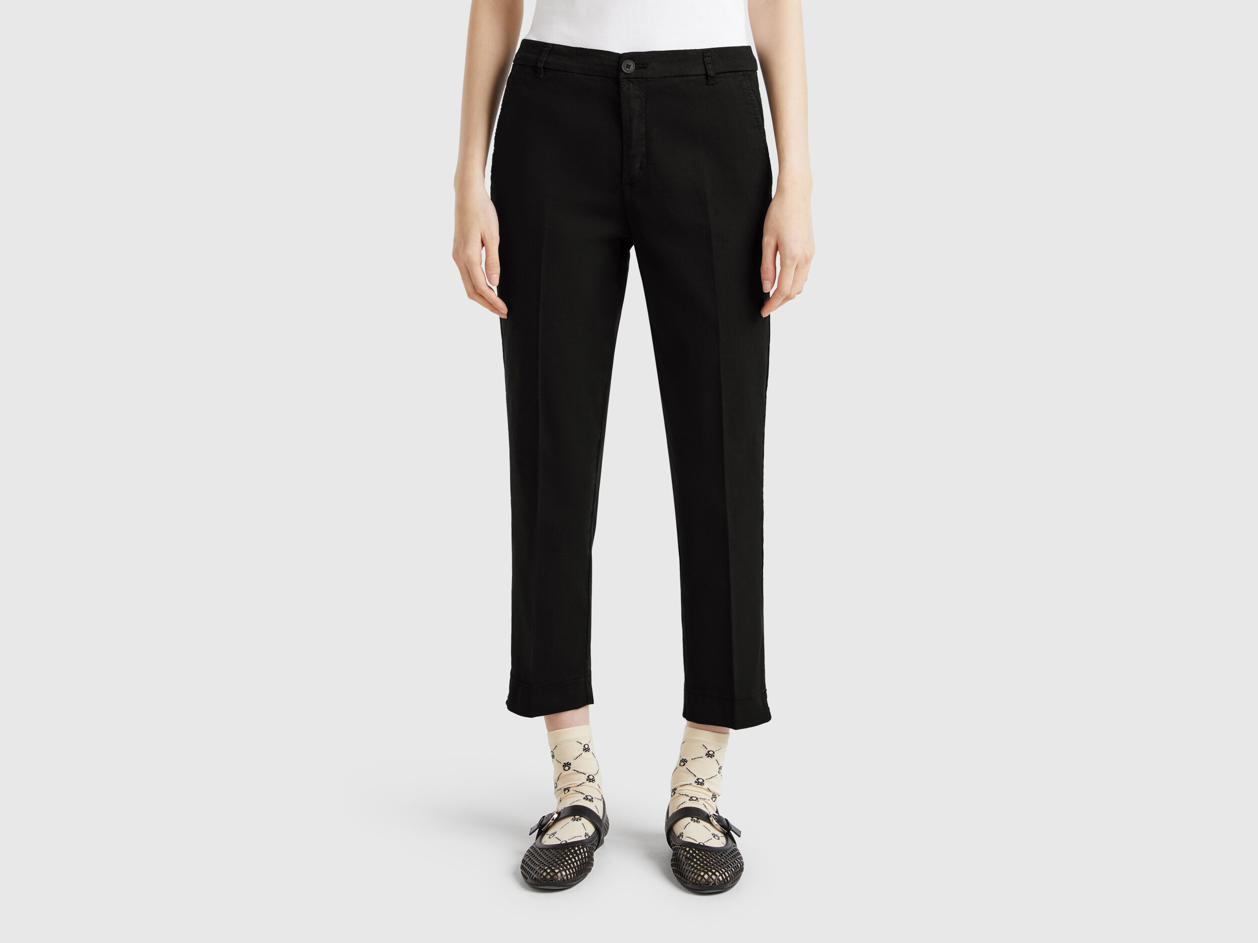 Women's Chino Trousers New Collection | Benetton Women's Chino Trousers New Collection | Benetton