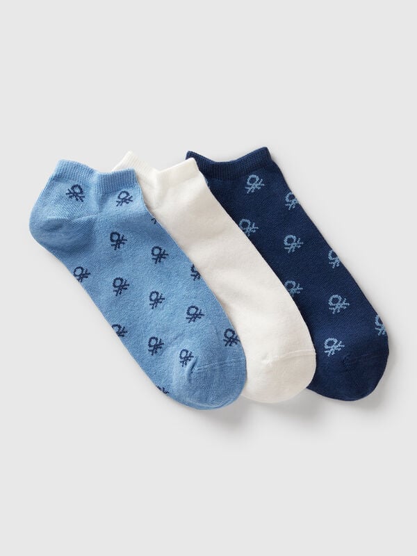 Three pairs of stretch cotton blend socks