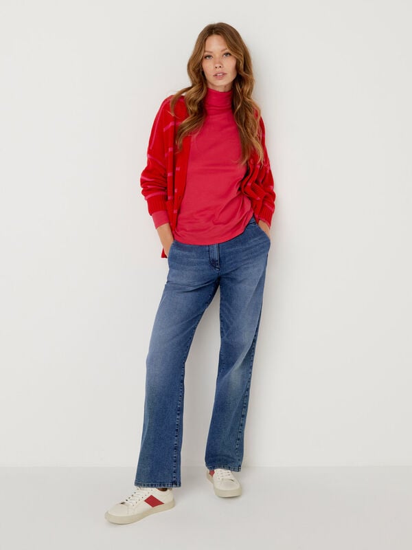 Wide fit jeans with straight leg Women