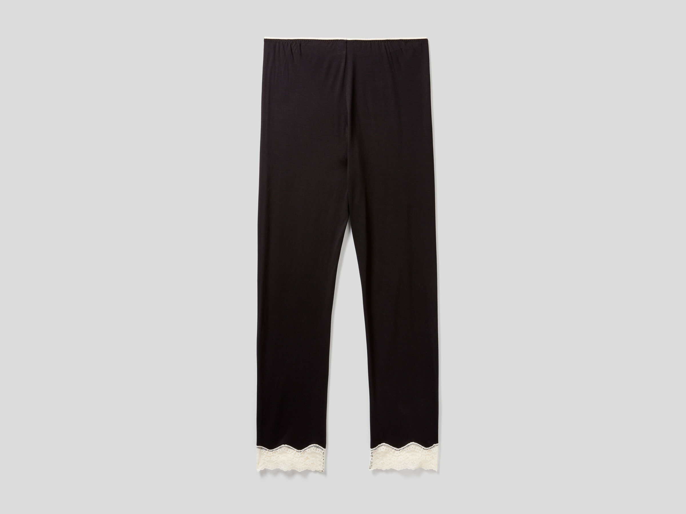 Trousers with lace details image number 5