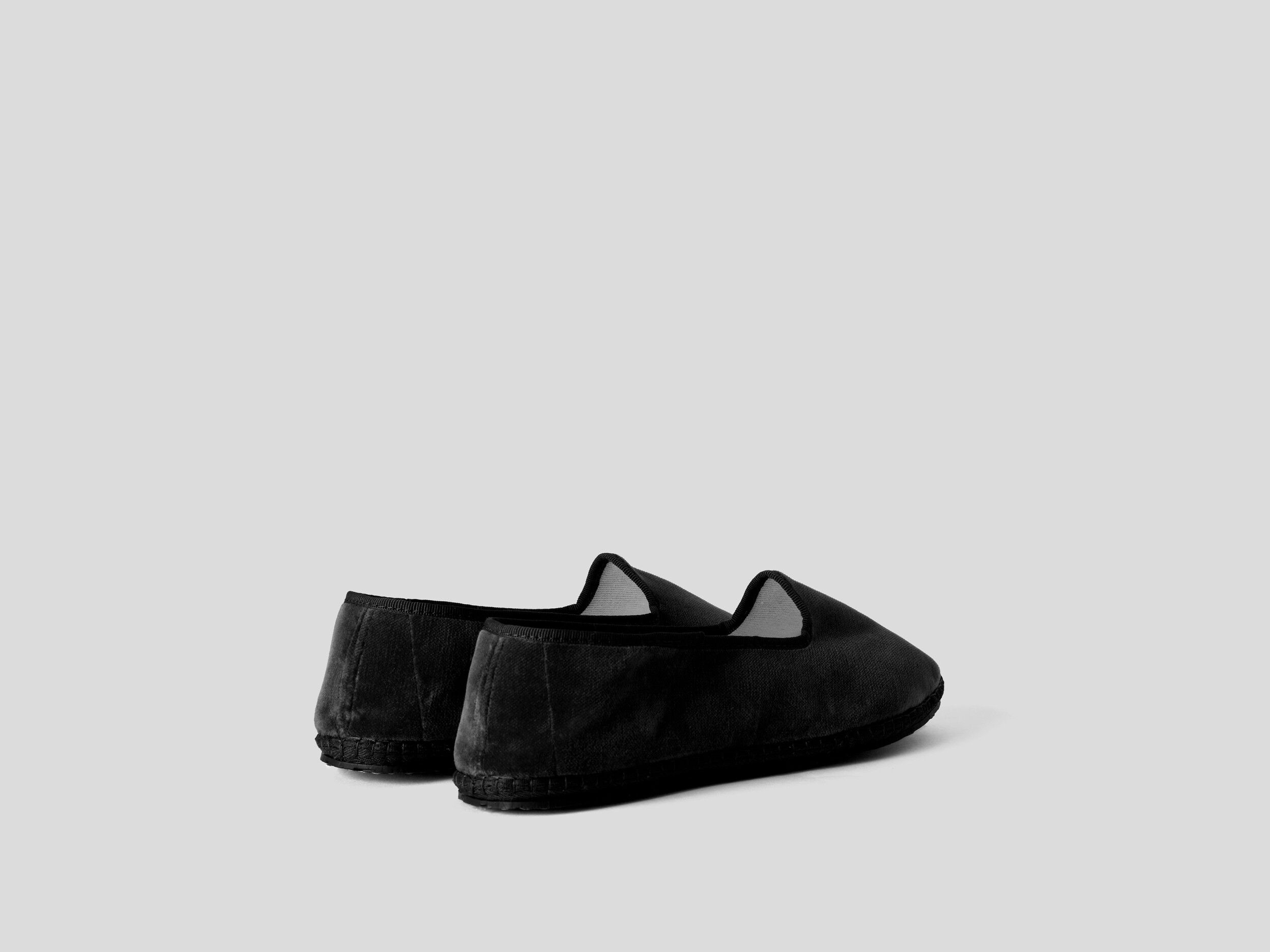 Black velvet Friulane slippers Black Benetton