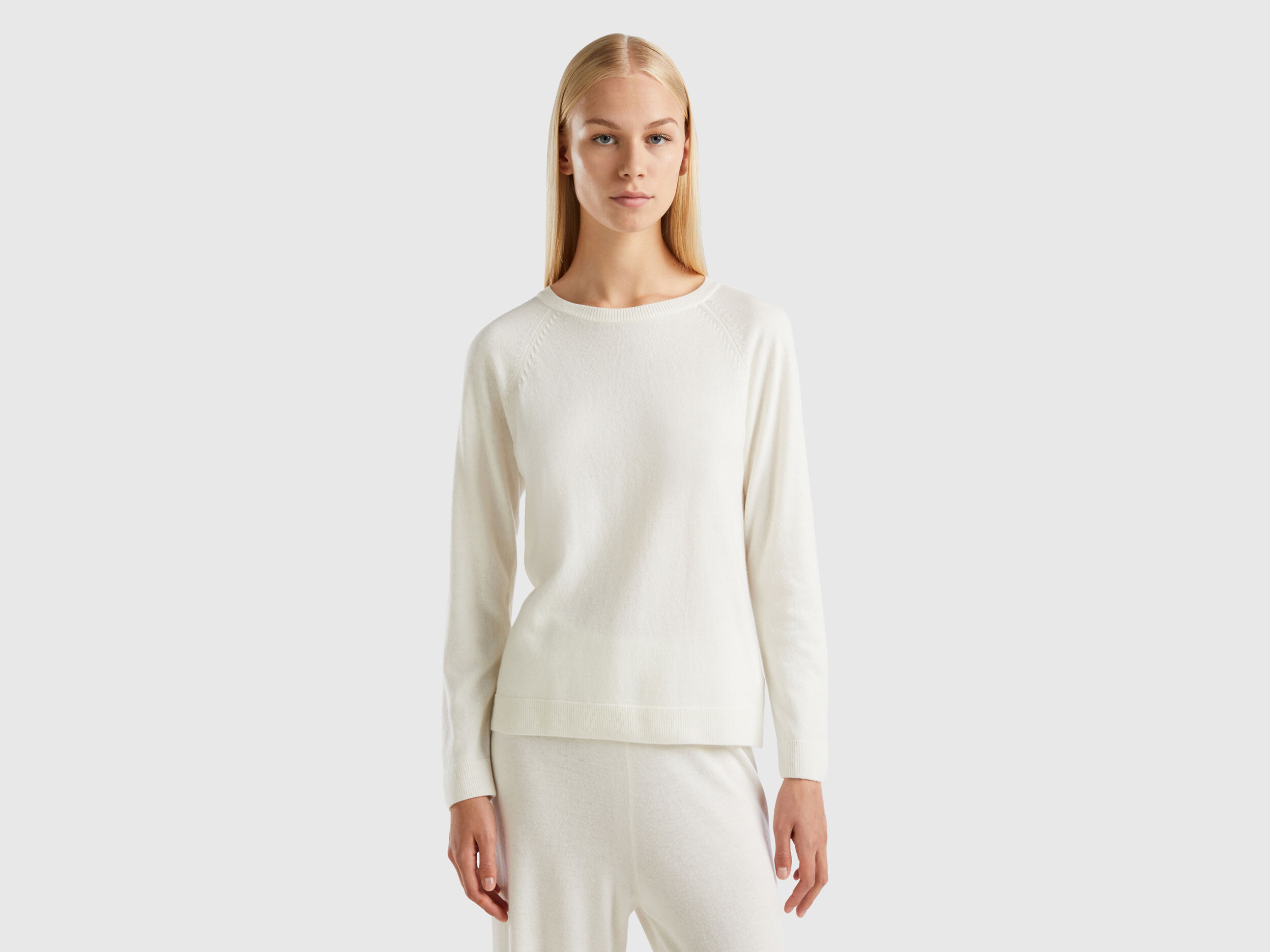 Cream crew on sale neck sweater women's