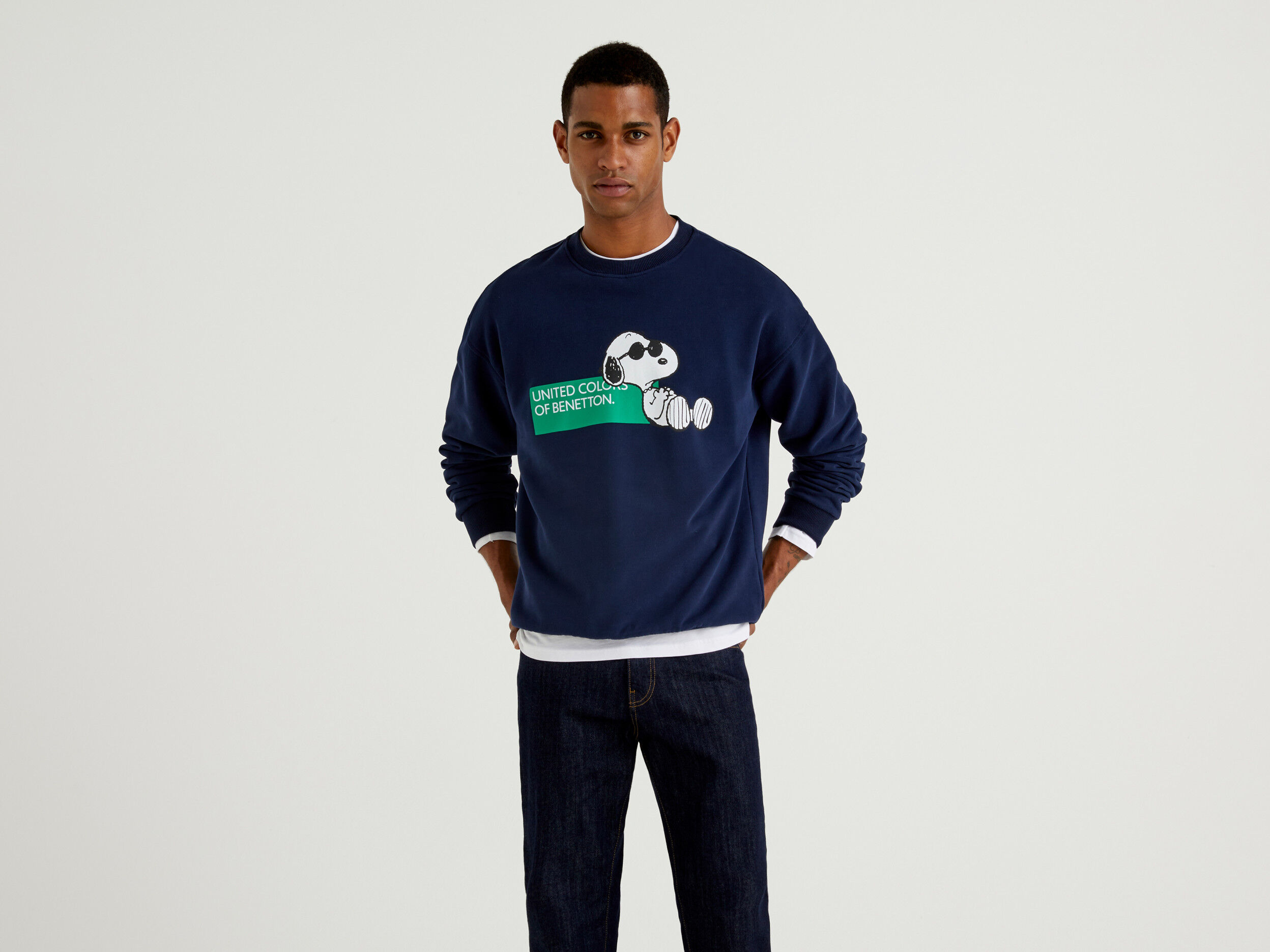 Mens hotsell snoopy sweatshirt