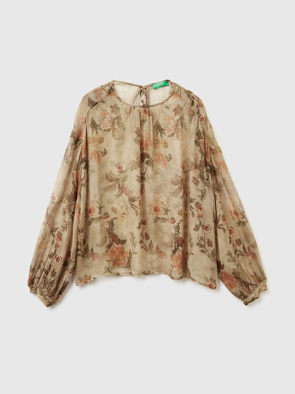 Blusa floral fluida Blusa floral fluida Mujer