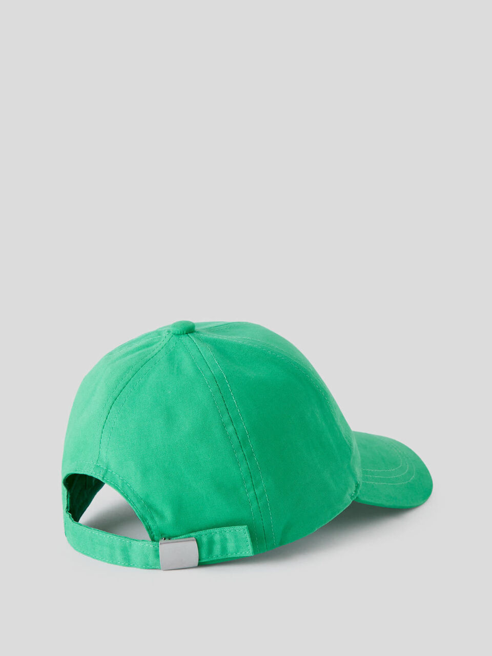 Cotton hat with brim image number 2