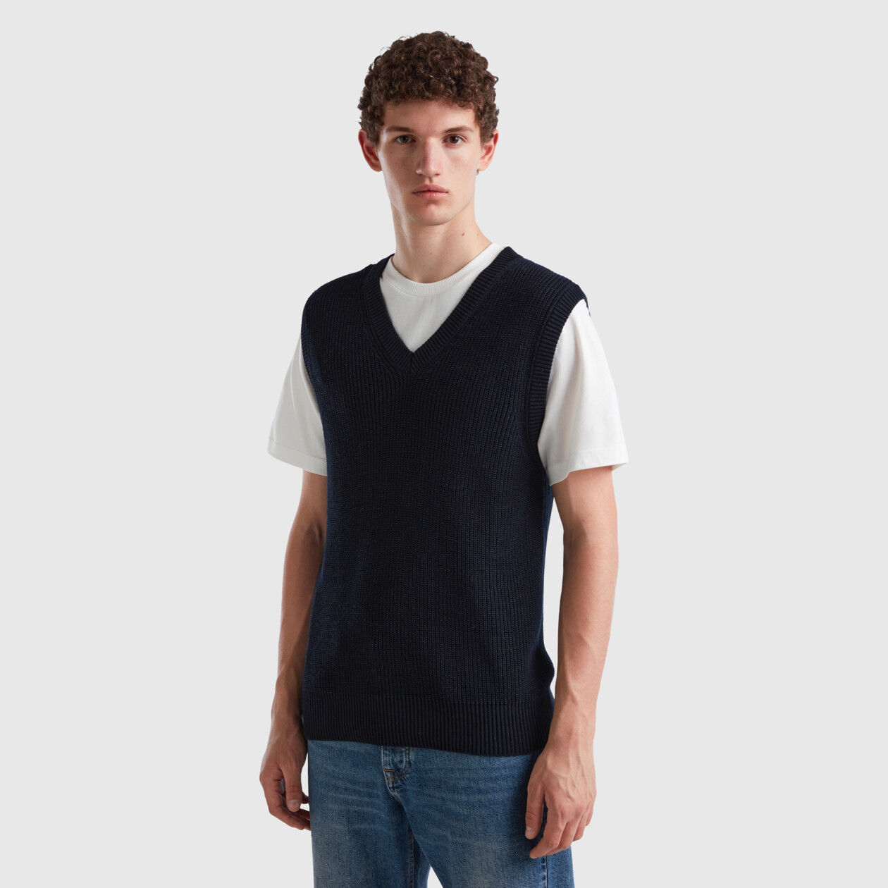 Men's v neck best sale vest
