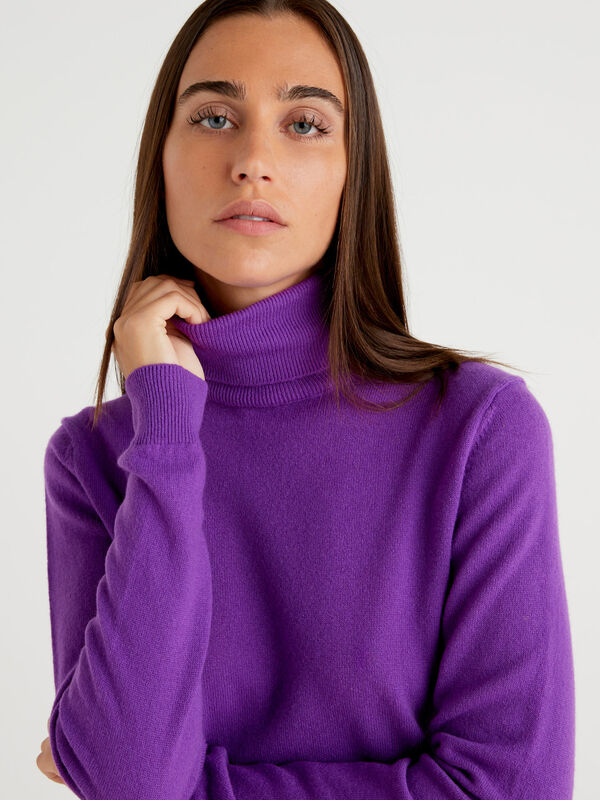 Purple turtleneck in pure Merino wool Women