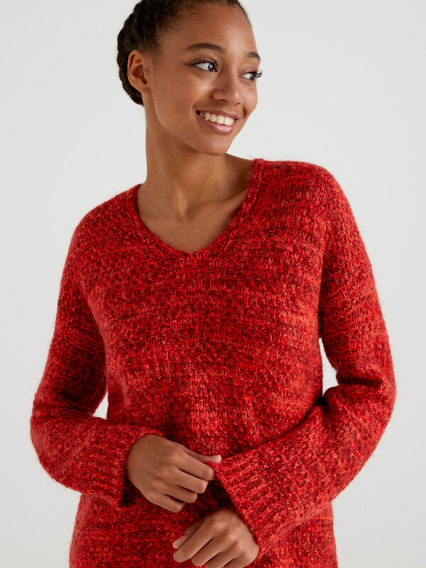 V-neck sweater in mohair blend Women