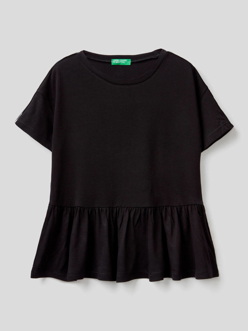 Wide t-shirt with frill image number 1