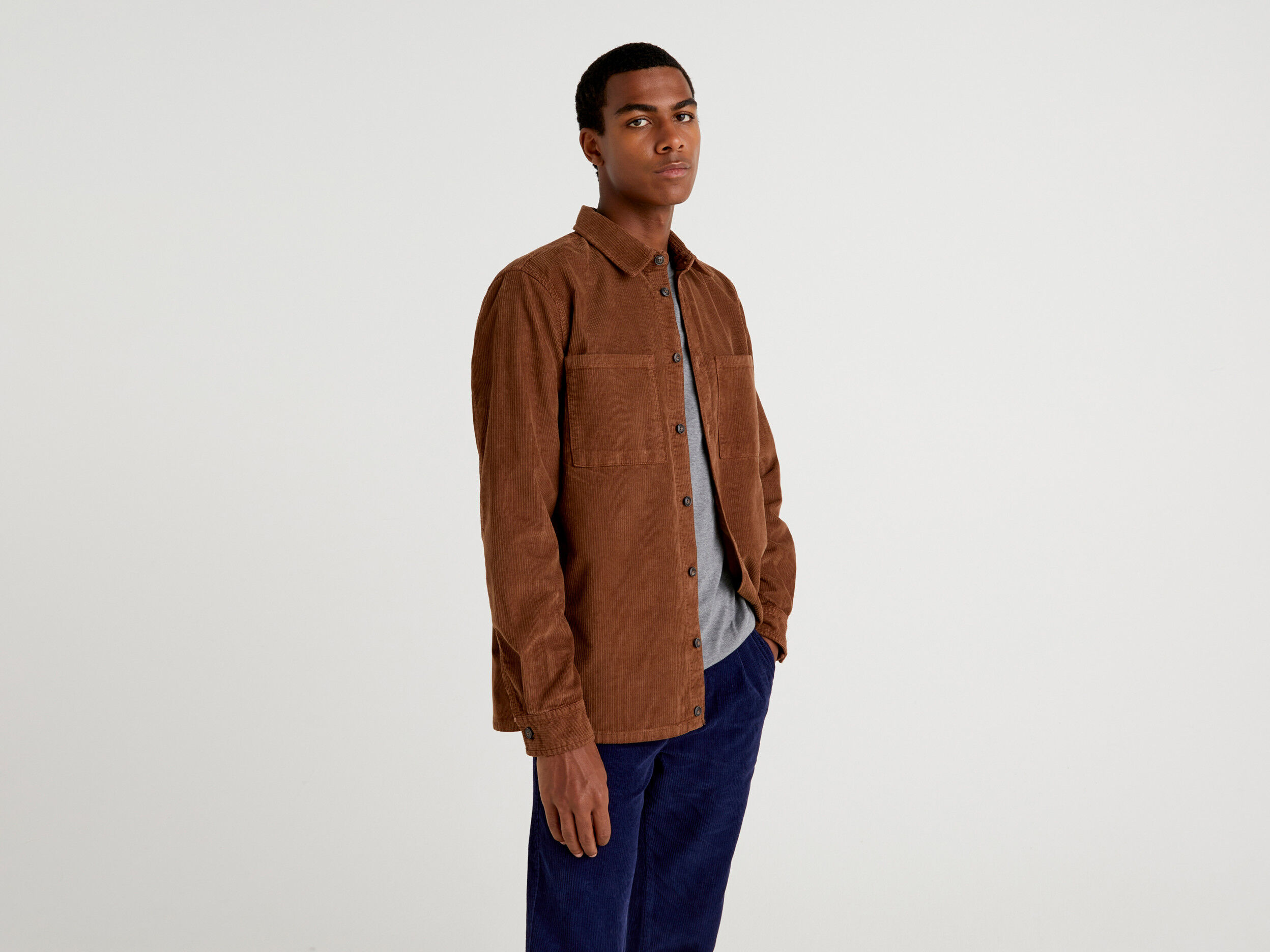 Shirt in velvet with pockets - Brown | Benetton