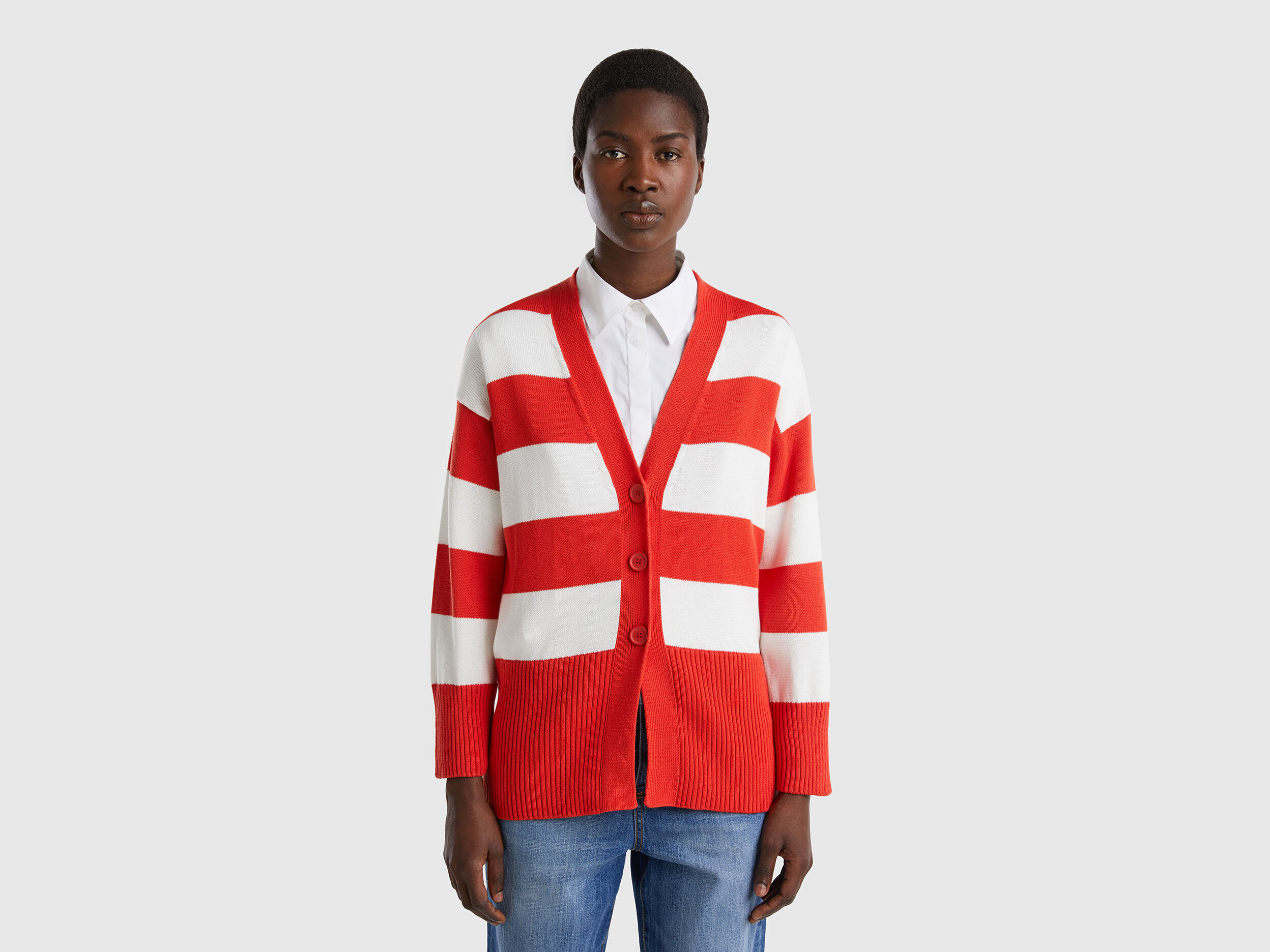 Red and white striped cardigan hotsell