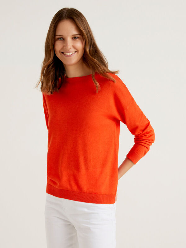 Relaxed boxy fit sweater Women