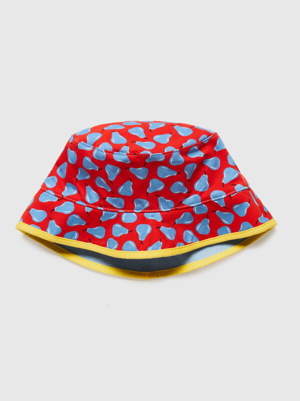 Reversible hat with pear print Junior Boy