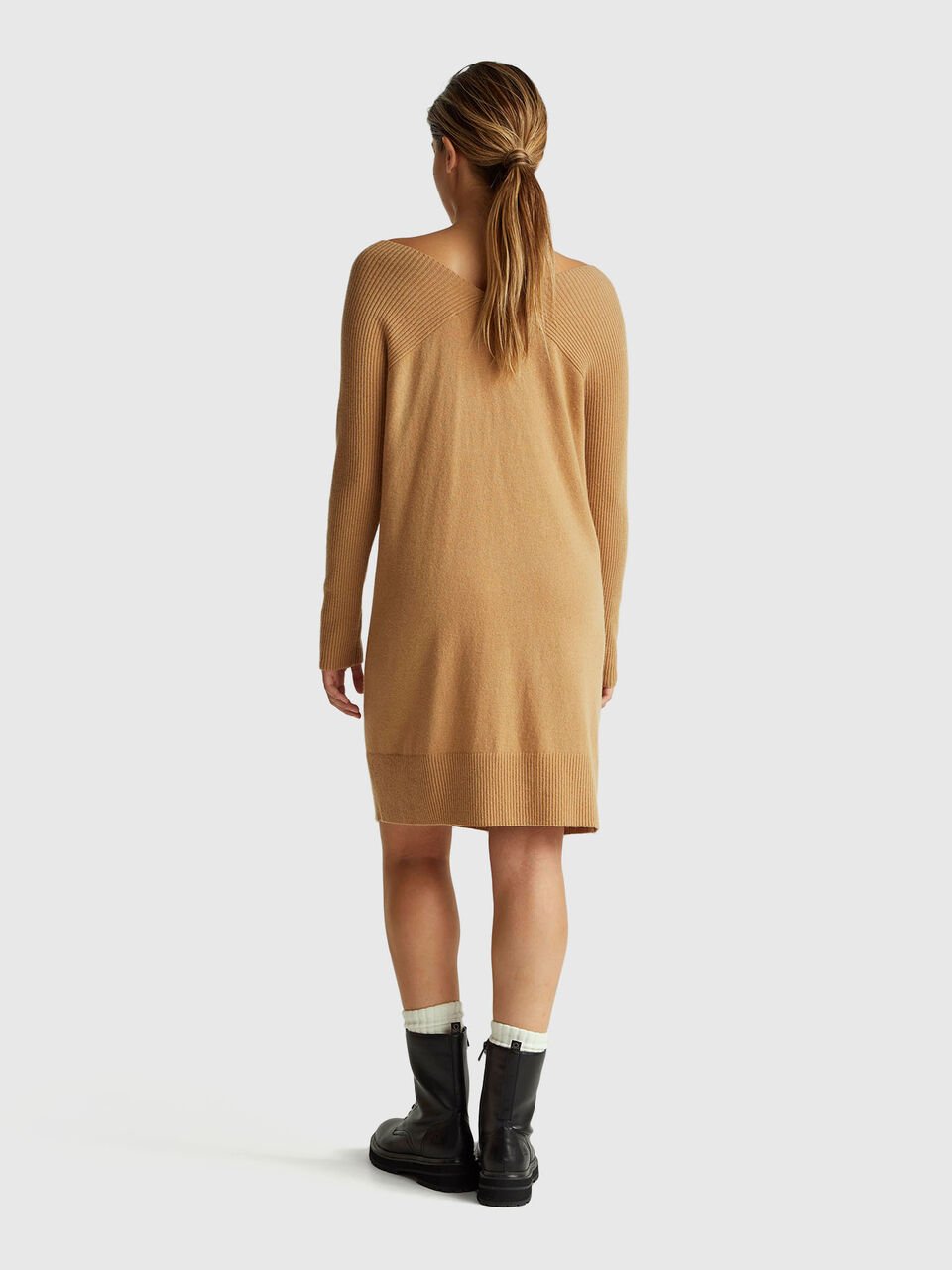 DRESS Women image number null