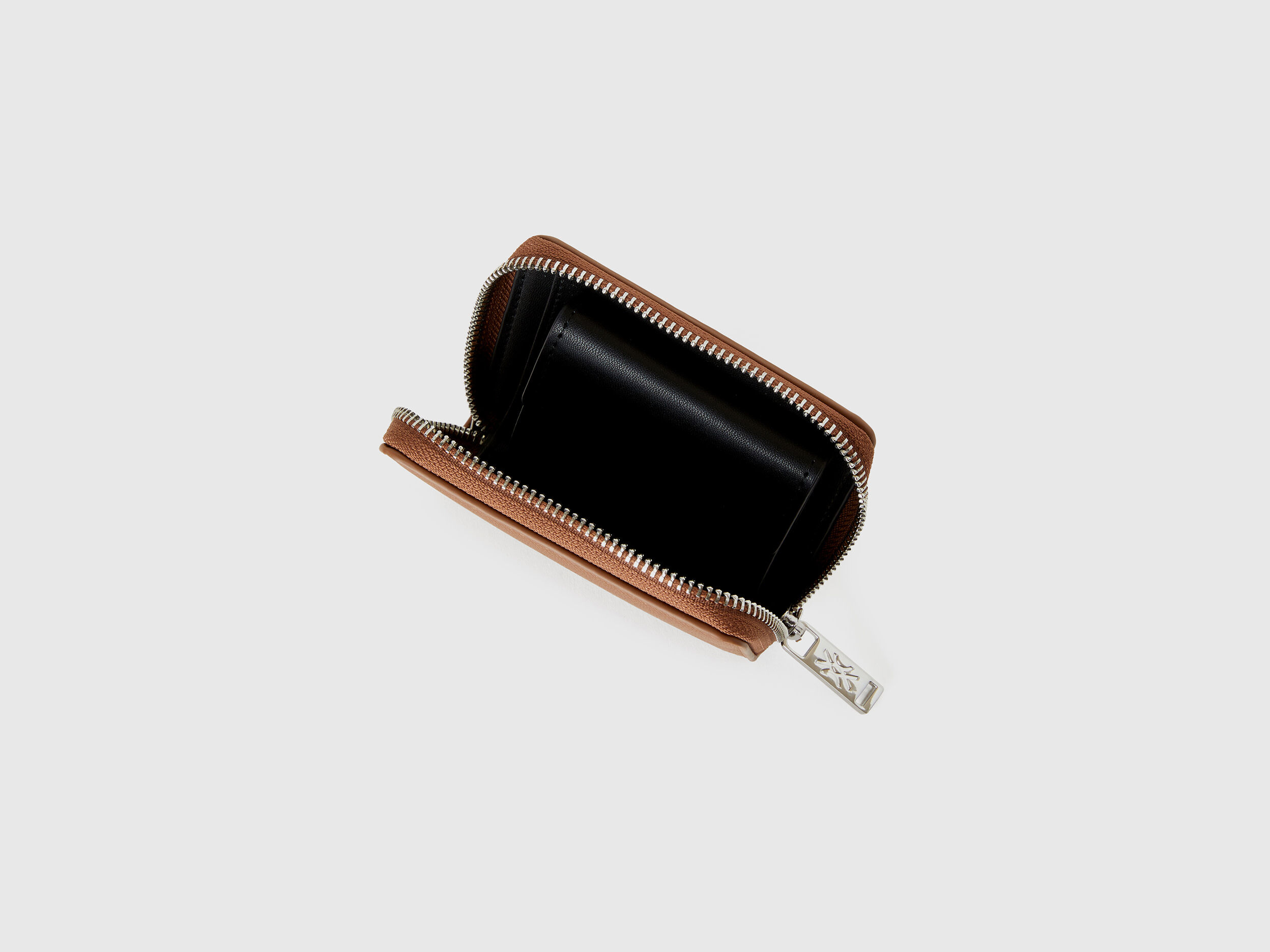 Small zip wallet - Brown | Benetton