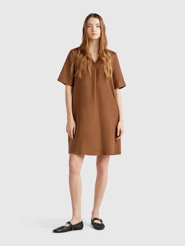Vestido de manga corta en puro lino Mujer