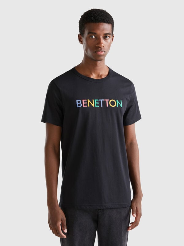 Black t-shirt in organic cotton with logo print Men