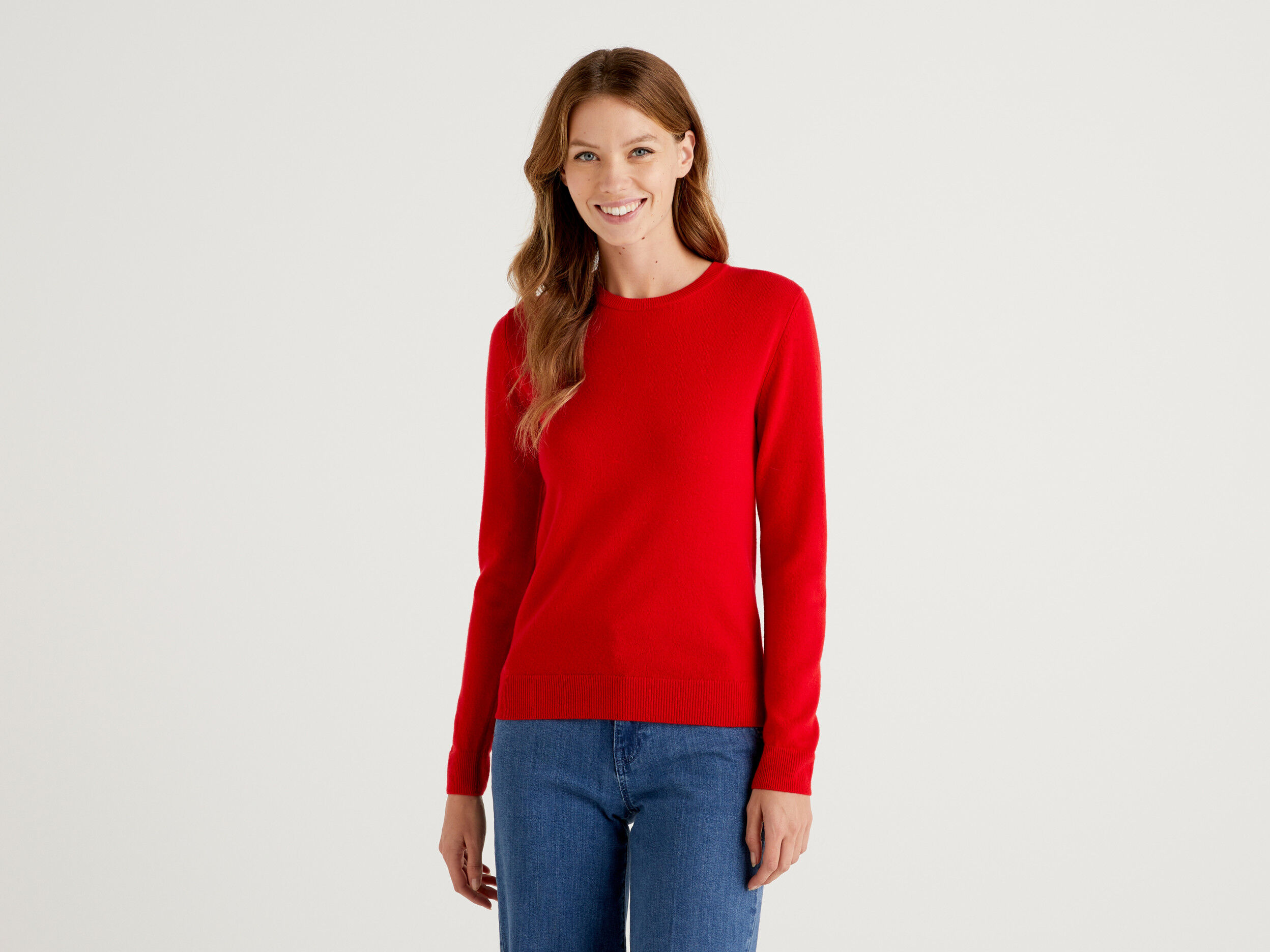 Women's red crew neck sweater deals
