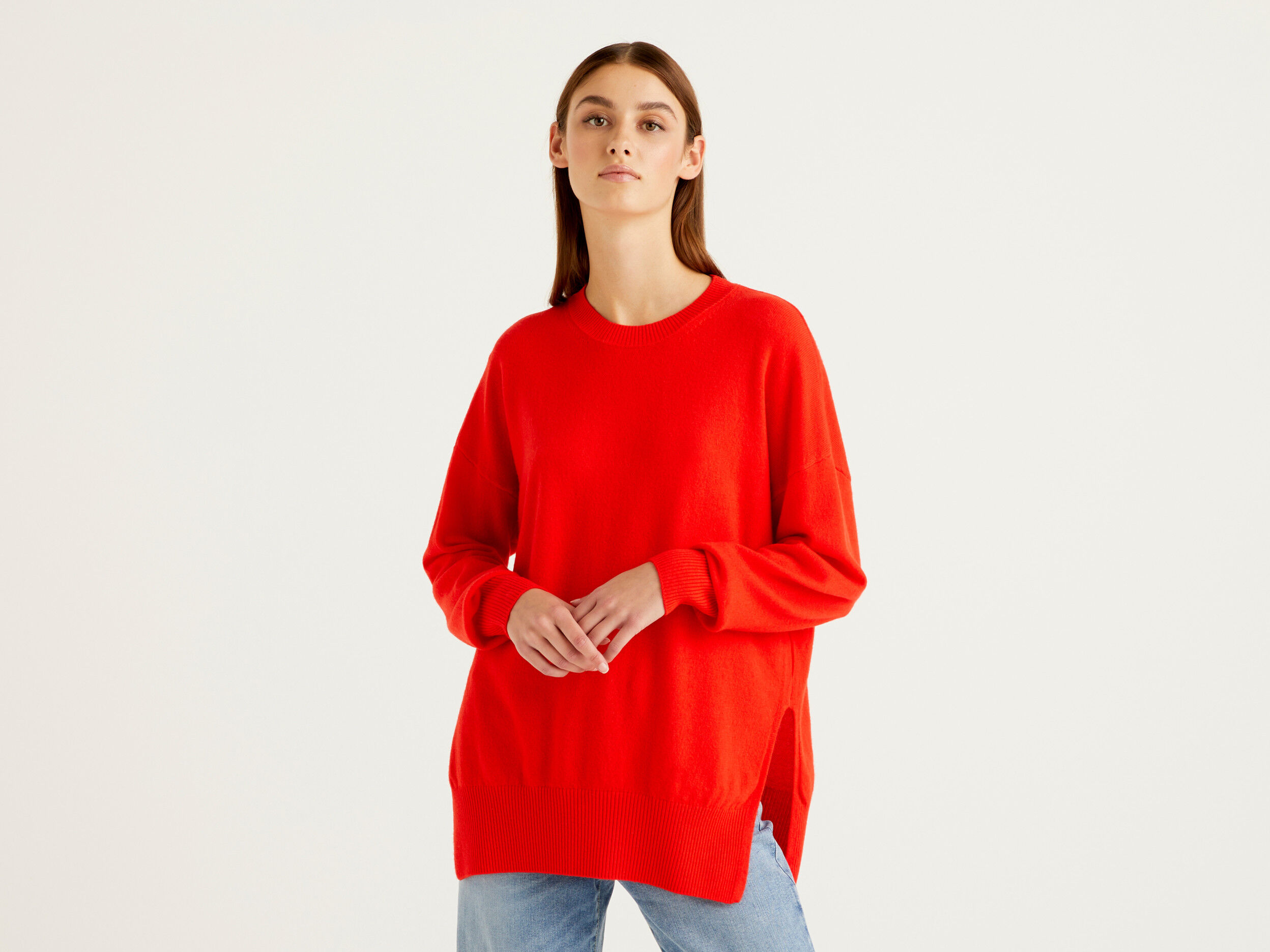 Oversized sweater with slits Red Benetton