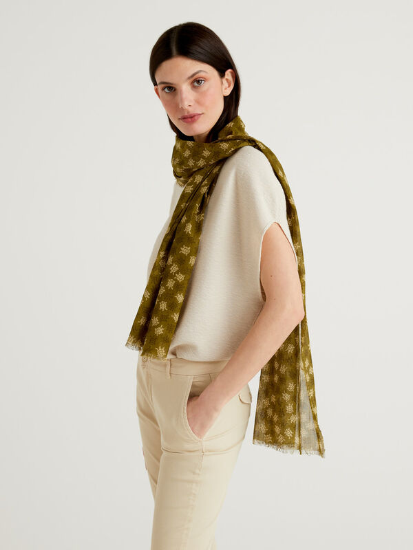 Patterned scarf in organic cotton Women