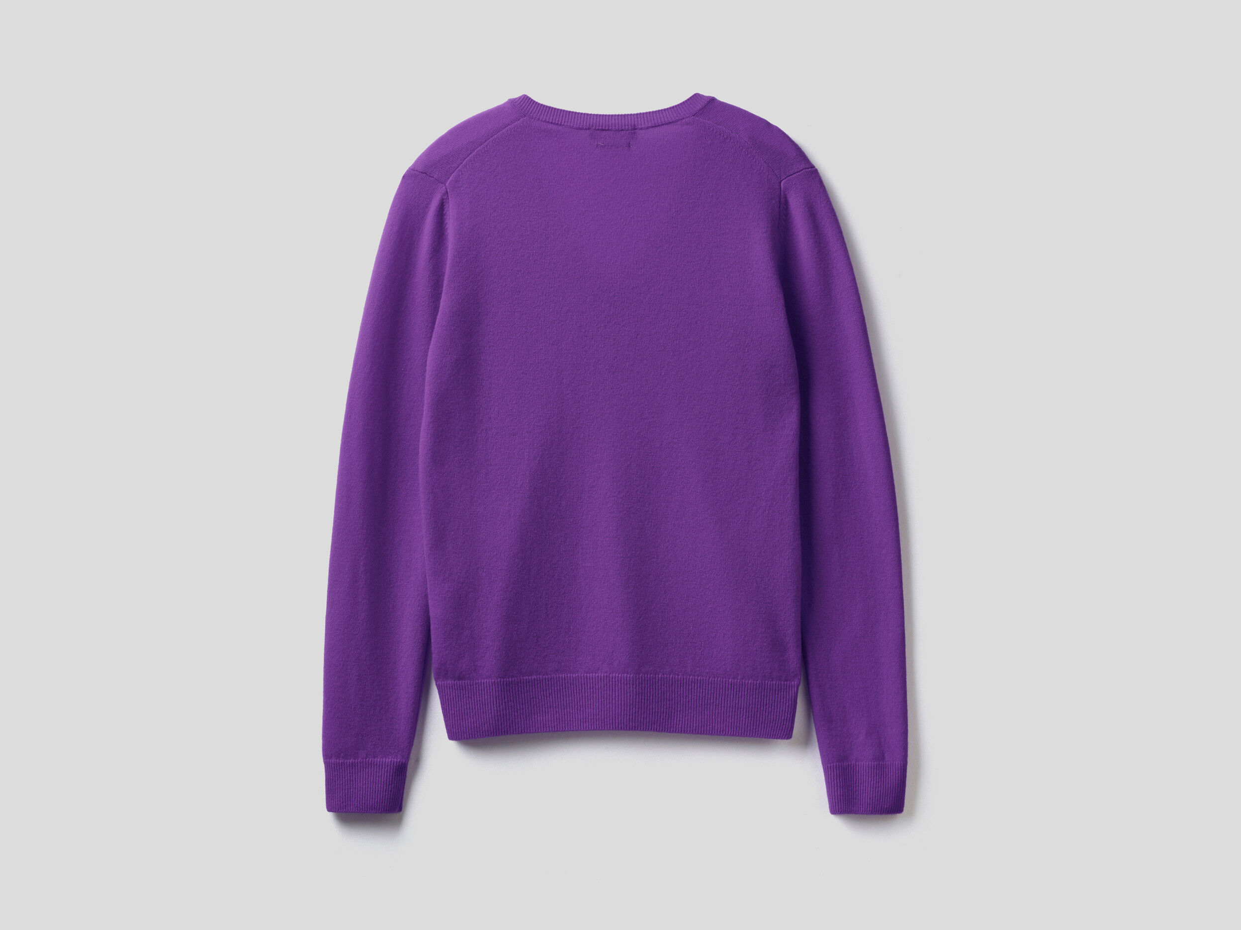 Violet pullover discount