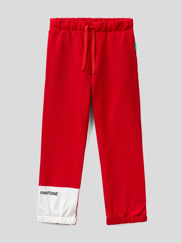 Pantalón rojo de felpa BenettonxPantone™ Niña