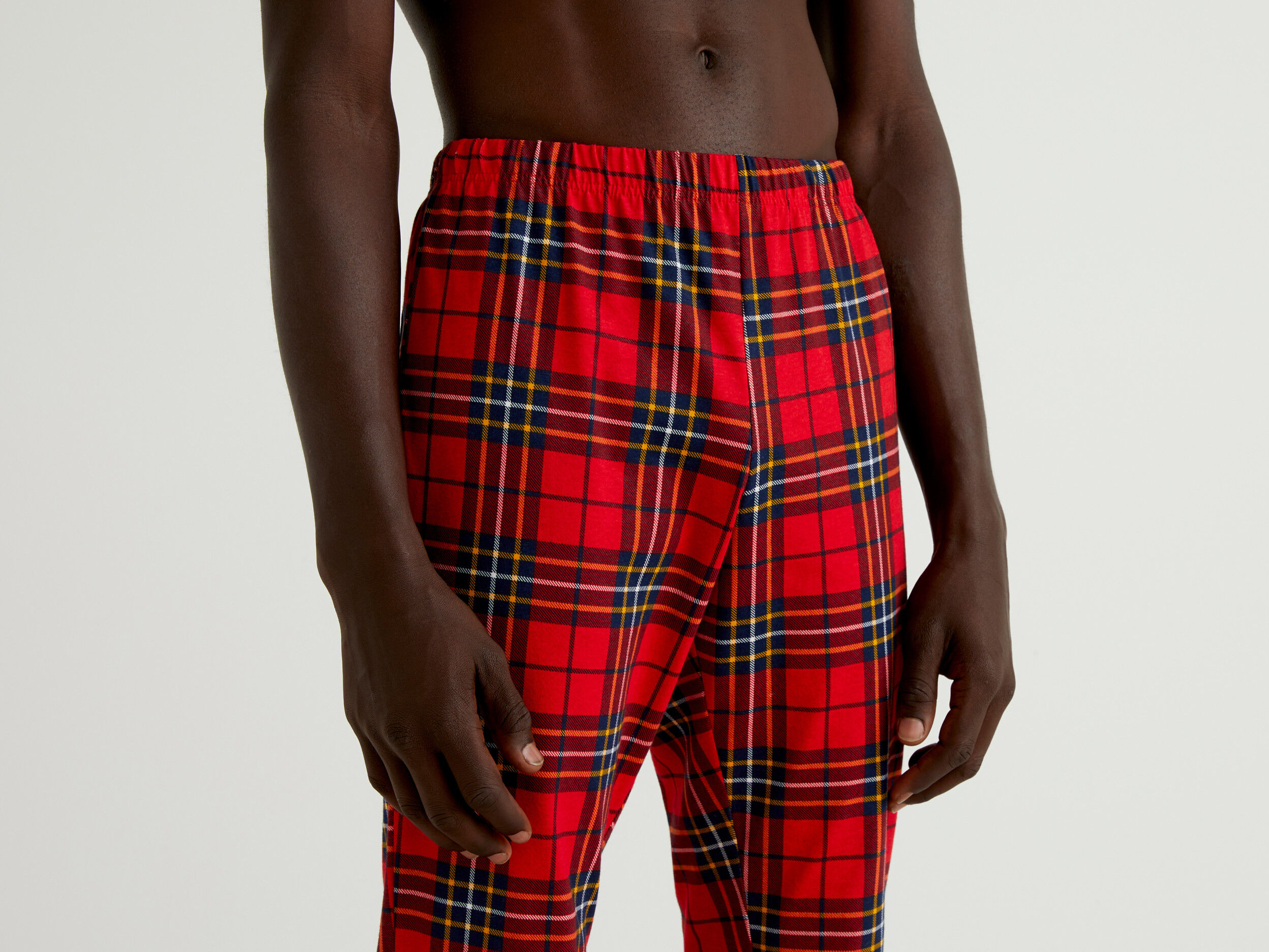 Snoopy best sale mens pyjamas