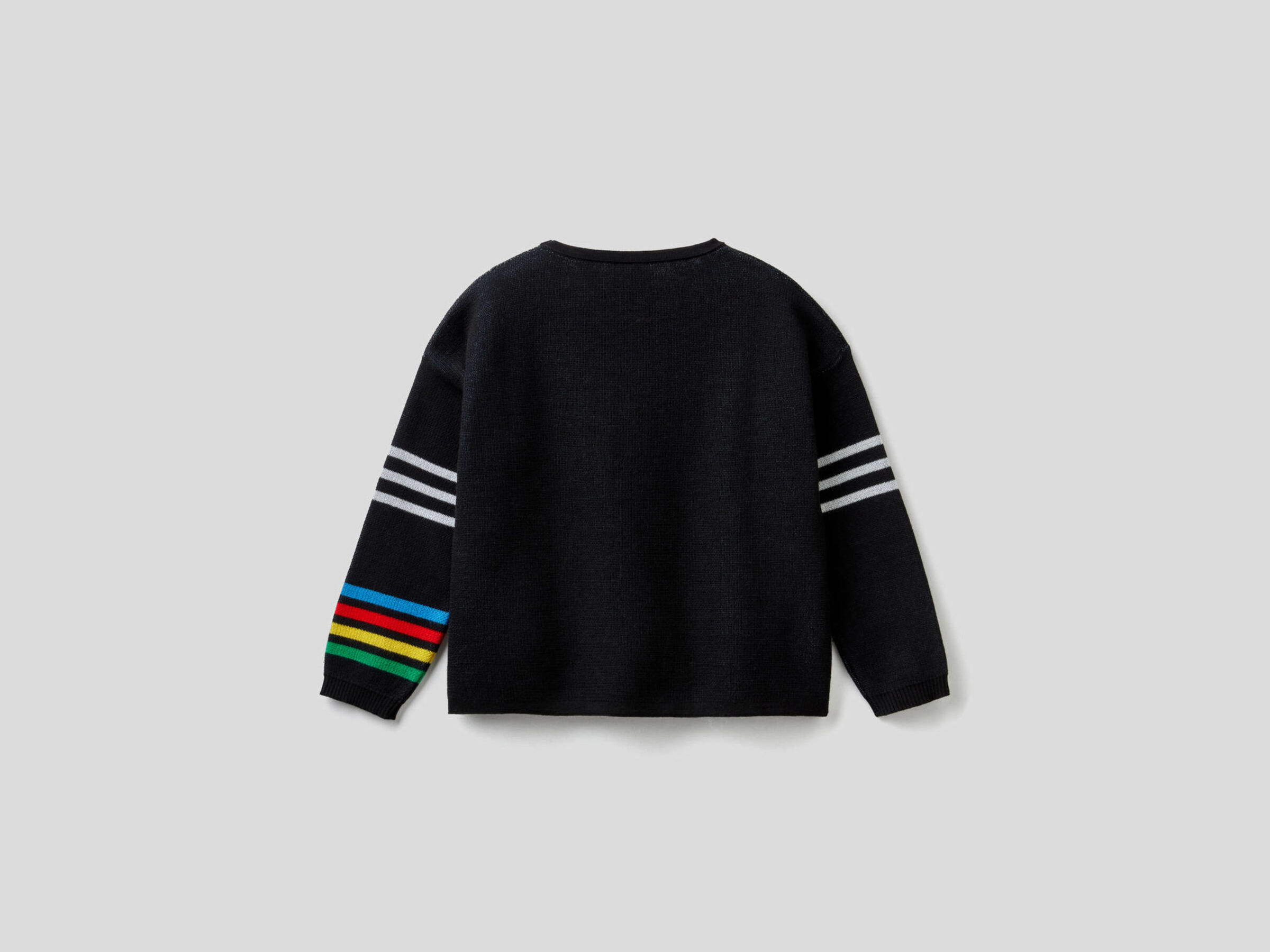Sweater with Minnie inlay pattern image number null