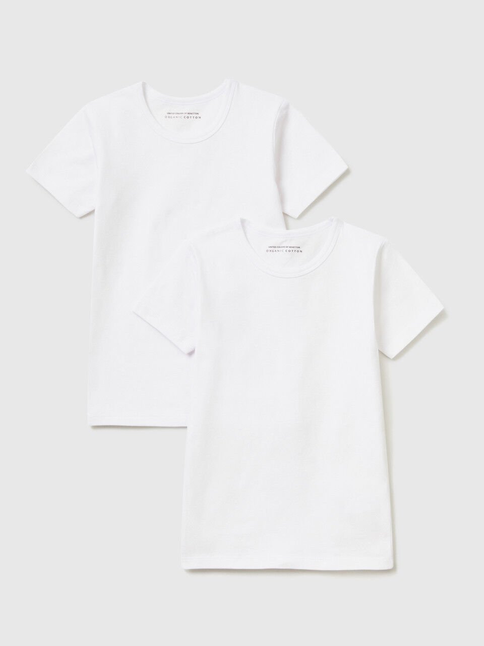 Dos camisetas blancas de algodón orgánico elástico