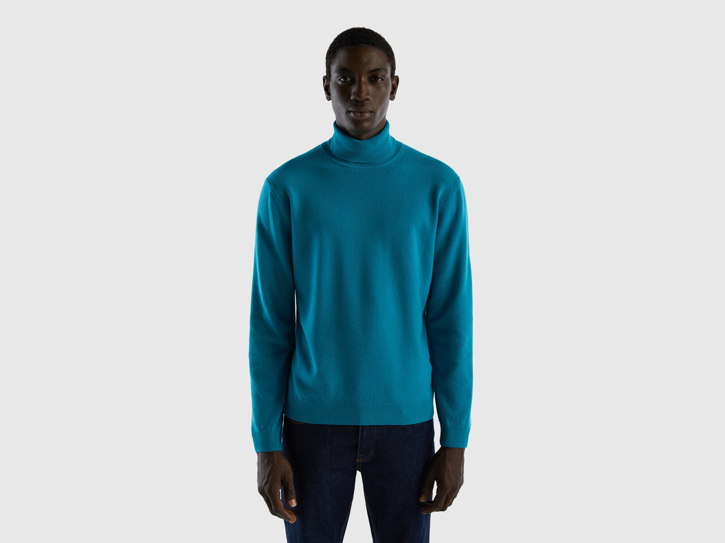 Turtleneck merino top