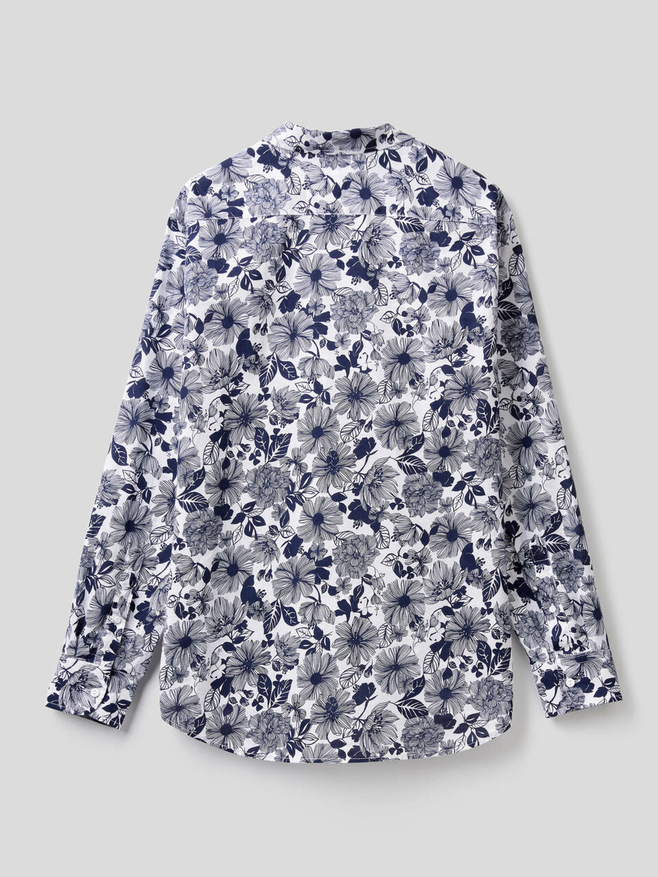 100% cotton shirt with botanical print image number 2