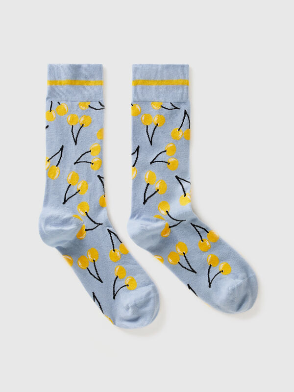 Socks with yellow cherry pattern