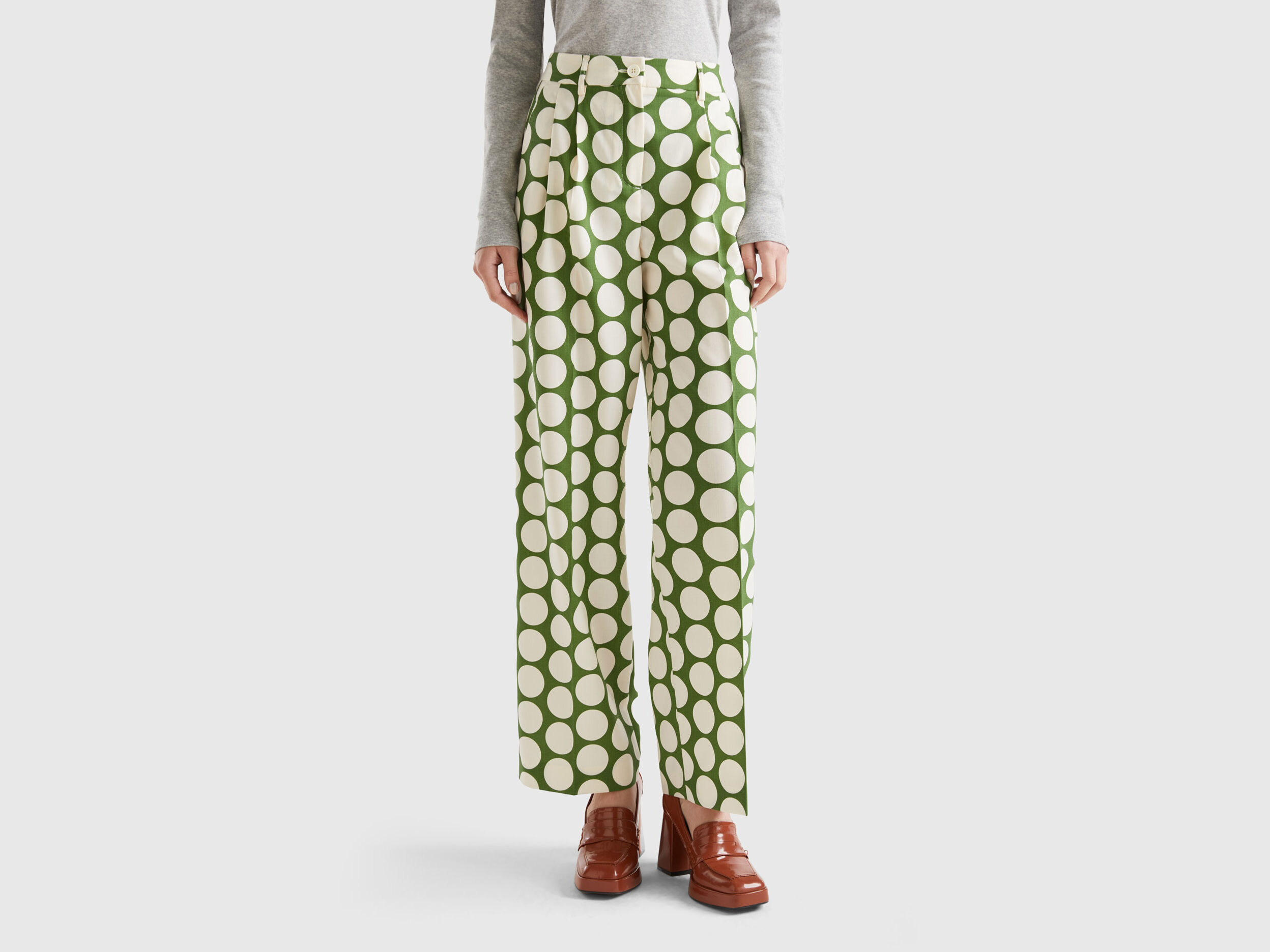 Green polka top dot trousers