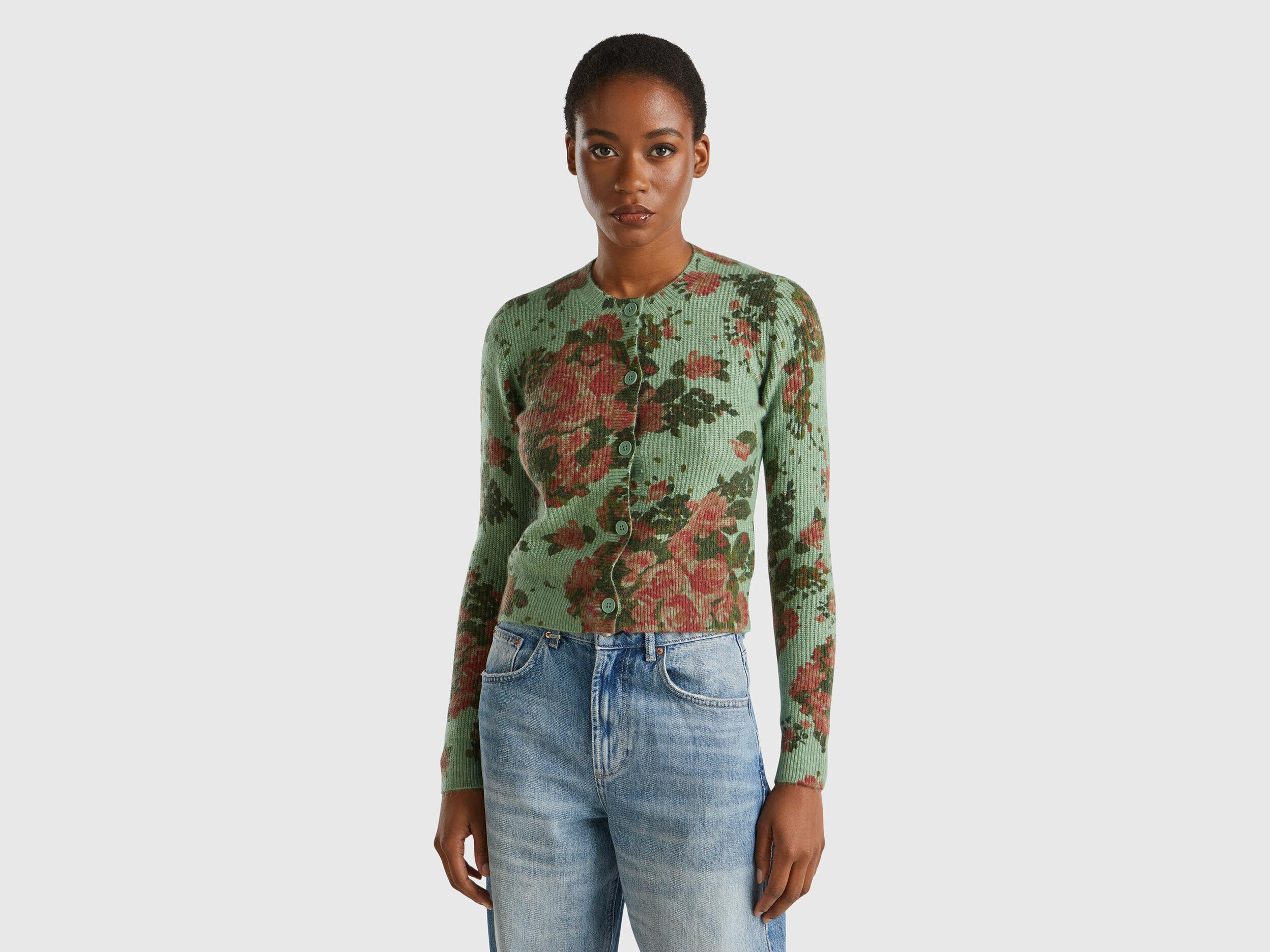 Floral cardigan in recycled yarn - Light Green | Benetton