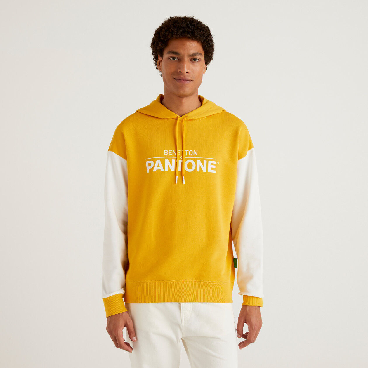 BenettonxPantone™ yellow sweatshirt - Yellow | Benetton
