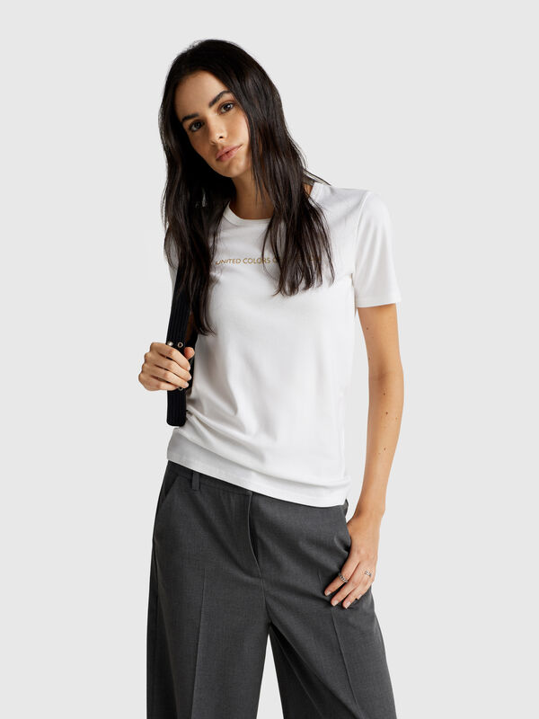Camiseta 100% algodón con estampado de logotipo con purpurina. Mujer