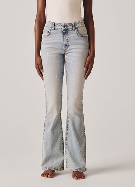 Women's Flared Jeans