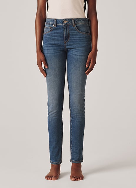 Women's Skinny Fit Jeans