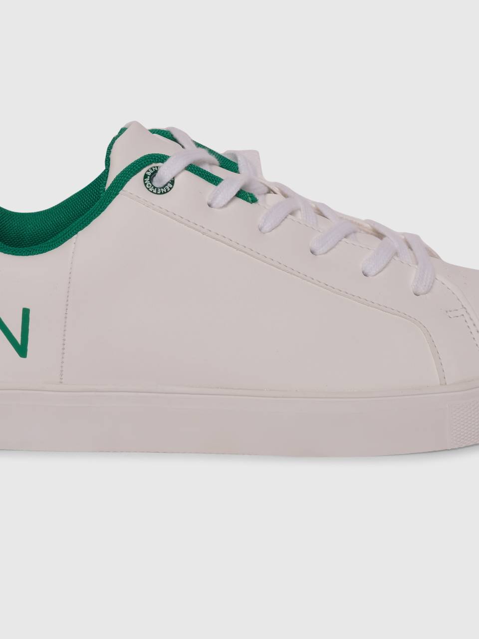 Sneakers With Big Branding White Benetton