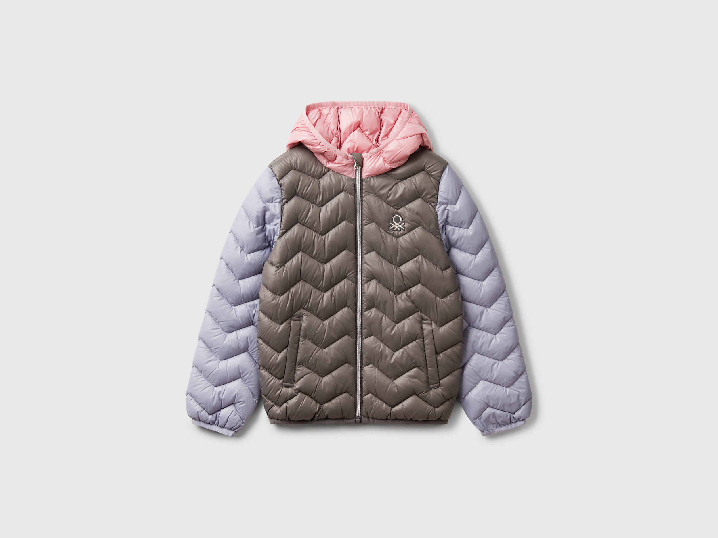 Junior Girls' Light and Padded Jackets Collection | Benetton Junior Girls' Light and Padded Jackets Collection | Benetton